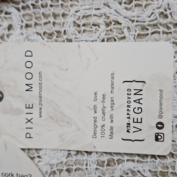 Pixie Mood Stacy Wristlet - Rose/Metallica Cork - Picture 8 of 13